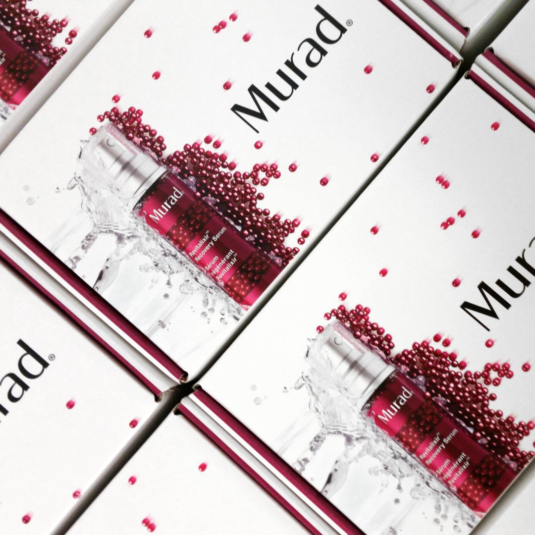 Influenster's tweet photo. Busy gals, this one's for you! Our next VoxBox features a face and eye serum from @muradskincare that will you! Revitalixir Recovery Serum will get rid of those dark circles and under-eye puffiness. Who could use a jolt of caffeine this morning?!  #Revitalixir #MuradSkinCare https://t.co/kDxgLrkZnf