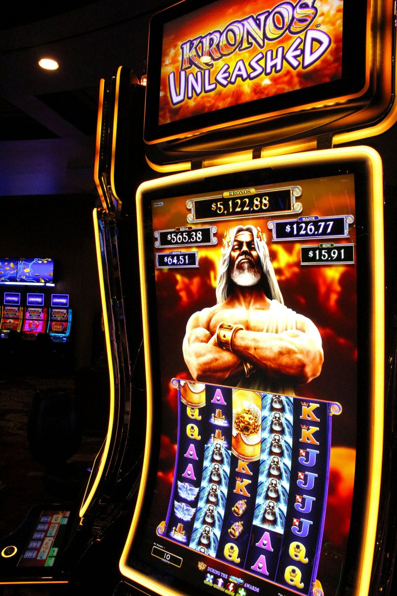 AmeristarKC's tweet photo. Challenge the power of Zeus and his father Kronos with our new 4K display slot machines! Can you defeat them to take home the jackpot? #ZeusUnleashed #KronosUnleashed #slots #gaming #gambling #casino #slotmachine #AmeristarKC https://t.co/kw3lTzjWlA