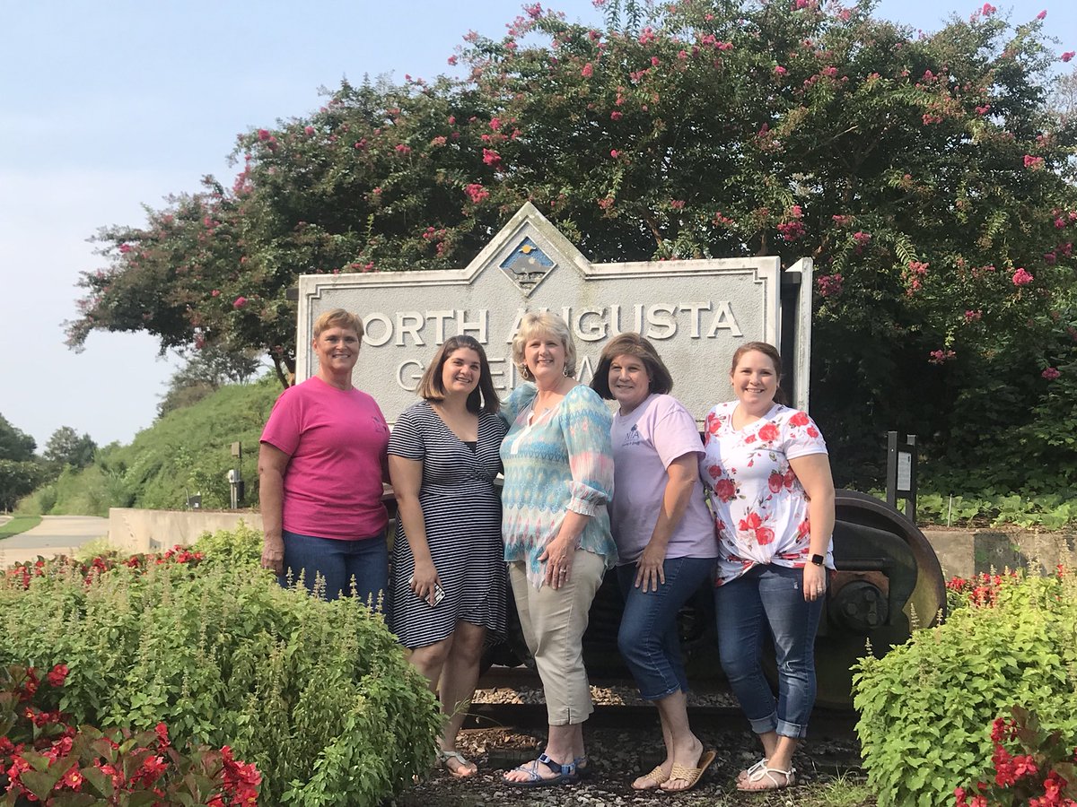 abbrooks94's tweet photo. Greenway! #NAUEDolphinLife @NorthAugElem https://t.co/4UddcksLT5