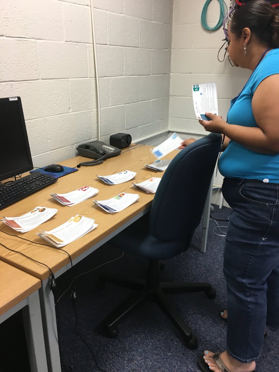 aacpsoit's tweet photo. Wow! All the digital products! Excited to start the year digitally! #oitpd #AACPSAwesome https://t.co/RAieko70rR