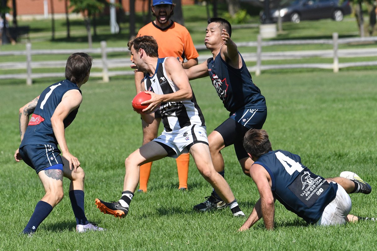 AflOntarioPhoto's tweet photo. The photos from the Round 10 game between the Rebels and the Blues have been posted: https://t.co/Tvy00wh7m8 https://t.co/F2USnXkYHq