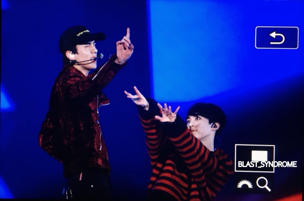 kmsactivities's tweet photo. minseok being in love with sehun (2018) https://t.co/EUAbt44AXx