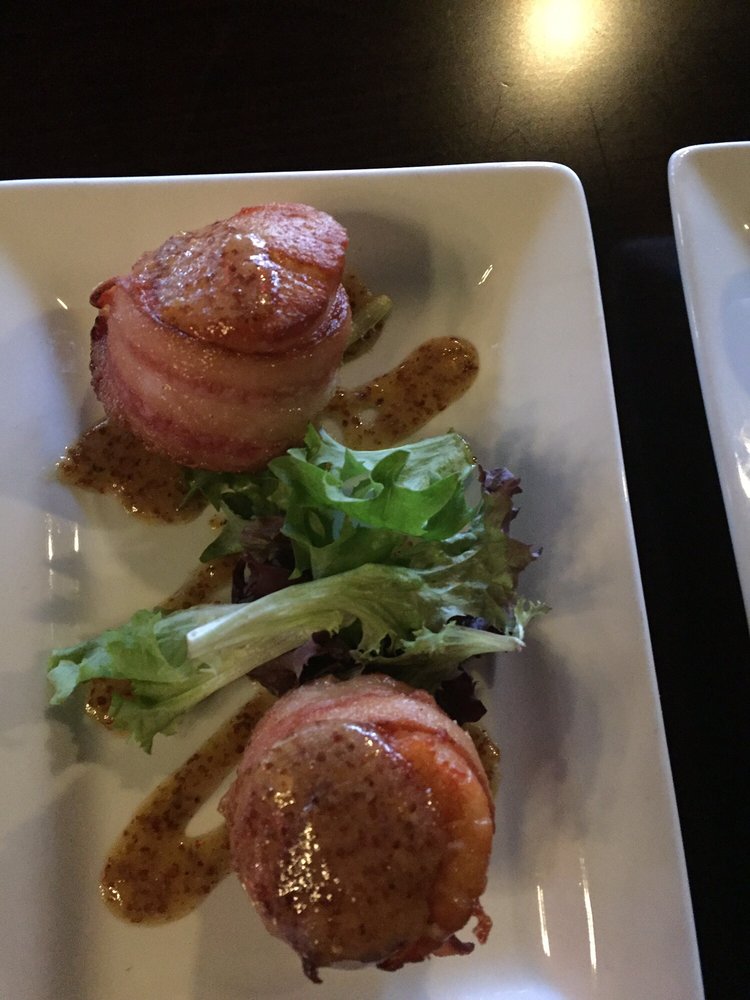 redskytapasbar's tweet photo. Forget the gluten, not the flavor! Ask us for our gluten free menu next time you come in! https://t.co/VU8lX8esIX