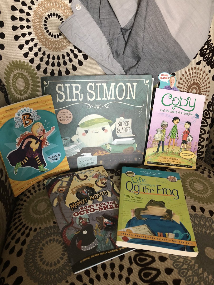 #IMWAYR has me enjoying some #bookexcursion reads from <a href="/CapstonePub/">Capstone 📚</a> <a href="/Candlewick/">Candlewick Press</a> <a href="/penguinkids/">Penguin Kids</a> <a href="/TundraBooks/">Tundra Books</a> <a href="/2dCale/">Cale Atkinson</a> <a href="/springstubb/">Tricia Springstubb</a> <a href="/AntSteele/">Michael Anthony Steele</a> <a href="/PaulineReeves20/">Pauline REEVES</a> @bettygbirney Love them all, but ghost butts for the win!