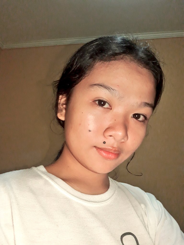 isanatachai's tweet photo. Stressed pero kaya pa. 🤙 (ztrong tayo e)
p.s Examination iz done! #StudentFeels #MillenialStudent #KayaPa #WaterproofStudents #STRESSED https://t.co/I9e6qEUiDg