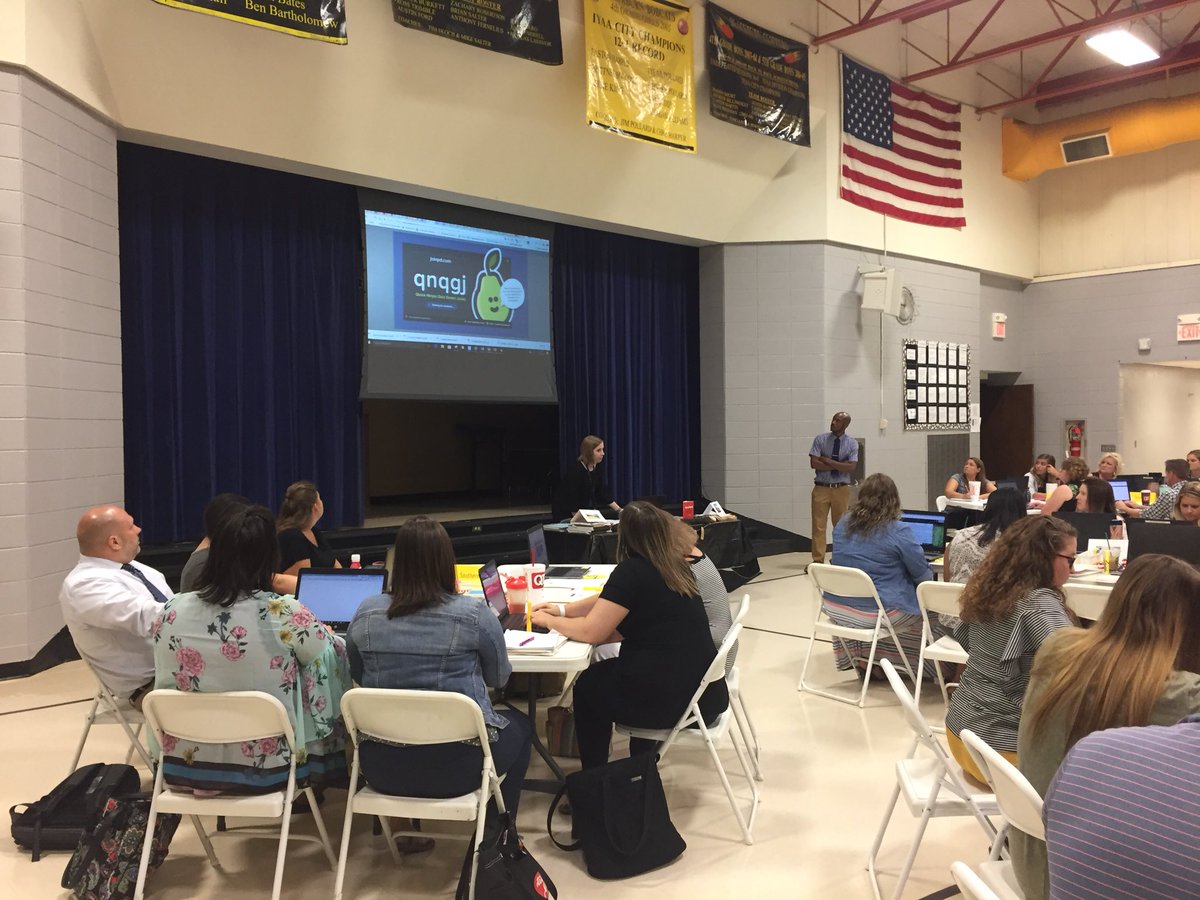 Sheri_Hartley's tweet photo. Thank you @TheReal_MrEvans and @MsOliveri for sharing math resources and how to utilize Pear Deck for formative assessments. #isdstrong #isd4thgrade https://t.co/9KM7tQWleq