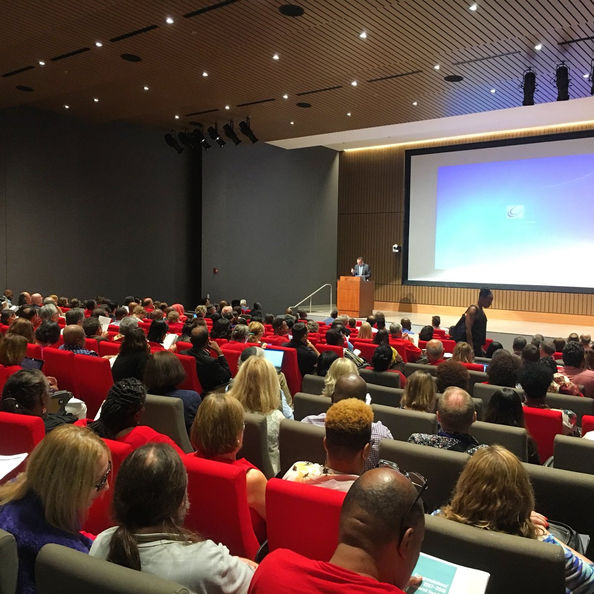 ChiCityColleges's tweet photo. Faculty and staff from across the district are gathered at @MX_College today to kick off Faculty Development Week! Much like our students, we’re always learning and growing. CCC is always working to better ourselves, and Faculty Development Week is a key part of that. #CCCFaculty https://t.co/EwZ0JuMmOZ