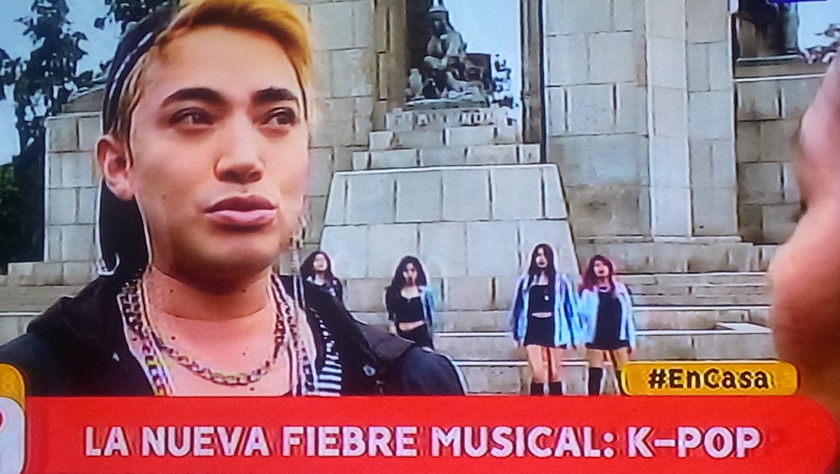 kaixodus's tweet photo. #EnCasa por más curiosidades del k-pop. https://t.co/XyyXaGzpbu