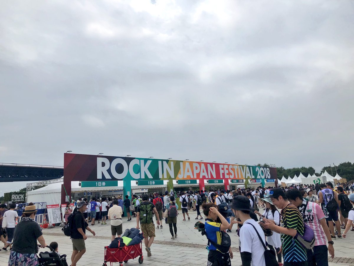 kkxxxhy's tweet photo. ばりあつな夏2018☀️🏝🍧 https://t.co/Zqbr9ZtZYz