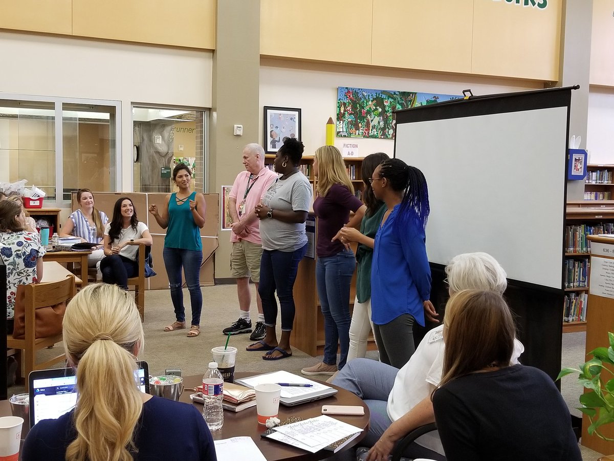 BriargroveES's tweet photo. Grade Level Introductions. Teams 5th - 2nd Grade introducing themselves and sharing their summer experiences! @Thayerhutch @jdavis_hisd @c_berger29 @James_McSwain @TeamHISD @HoustonISD @HISDSupe https://t.co/p7qjx2HApp