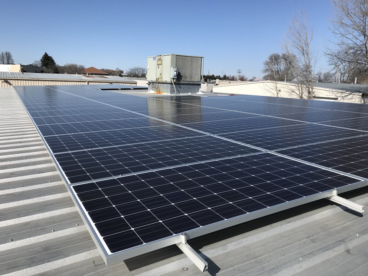 themusicfoundry's tweet photo. Our power bill for the last 3 months is at negative balance of ($235). Keeping this 7000 sq/ft building cool during the summer used to be very expensive, not anymore!

#SolarEnergy 
#WhereMusicIsMade
#WhereElectricityisMade
#Madison https://t.co/iOCHsiFHlk