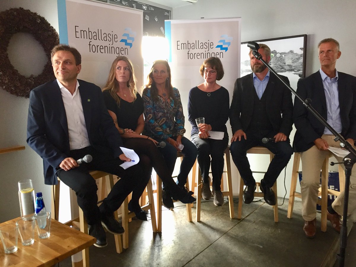 emballere's tweet photo. Paneldebatten om plastemballasje pågår nå på #arendalsuka2018 https://t.co/42k8Z28Epc