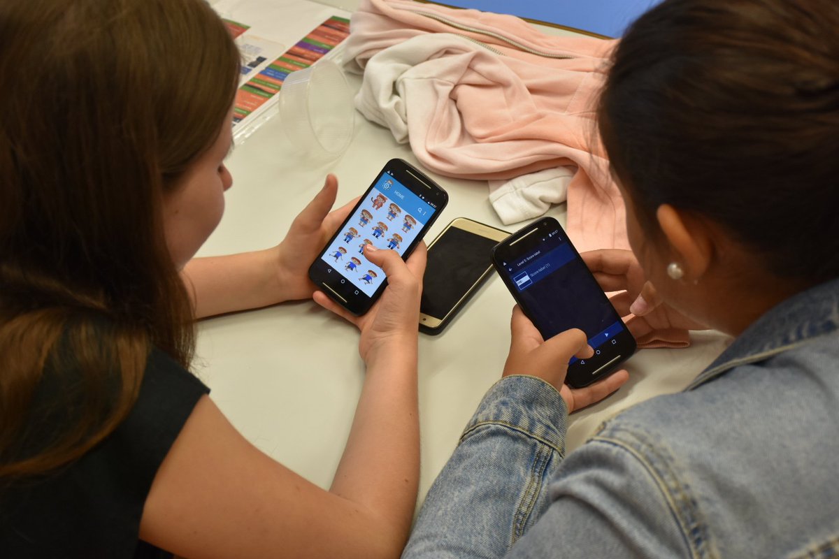 BerniSpieler's tweet photo. Our Girls Coding Week @tugraz with #Pocket_Code was a great success!! Find the games of all coding days: https://t.co/oVHL80Uzek … The girls did some projects also in @turtlestitch and with @LEGO_NXT_Robot  #girlswhocode  #engineeringgirls #girlsrule #tech https://t.co/I393rHRTlN