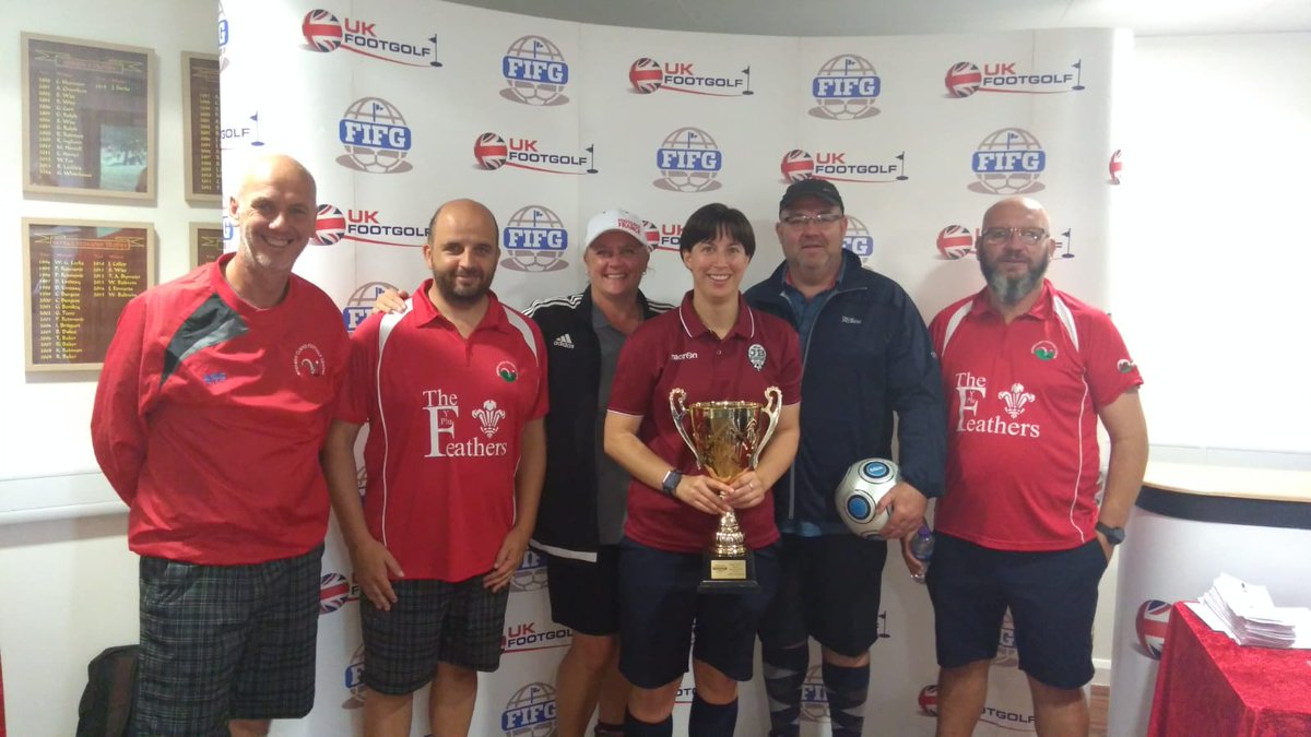 FootGolf_Denbs's tweet photo. Well done to Jen Broughall on winning the @UKFootgolf super series event in Cannock on sunday. Here she is with the rest of the @DcFootgolf team https://t.co/vEL1kCMwQE