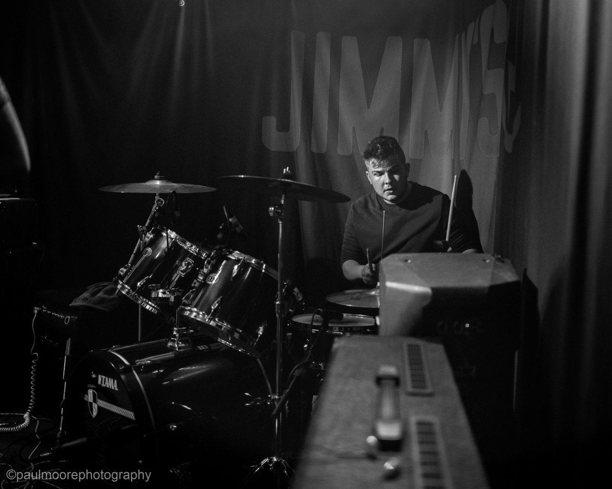 paulmoorephotography tweet media