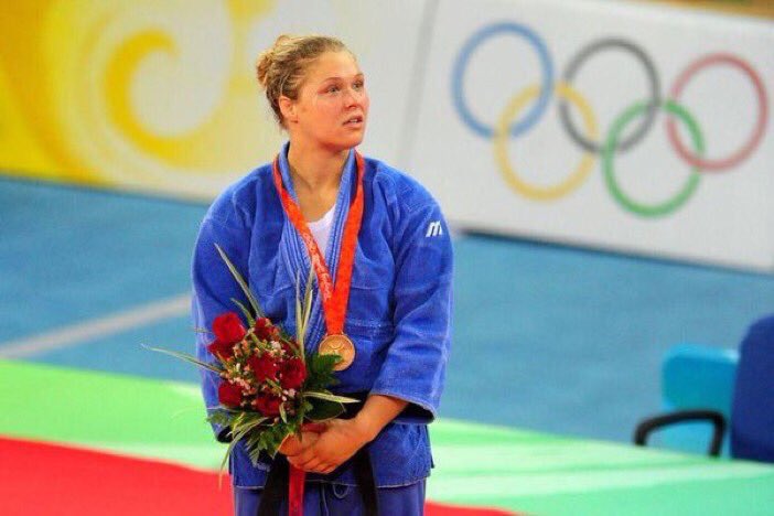 MMAHistoryToday's tweet photo. Aug13.2008

10 years ago today,

@RondaRousey won a Bronze Medal in Judo at the 2008 Olympic Games in Beijing, China https://t.co/KWWNAAJbGY