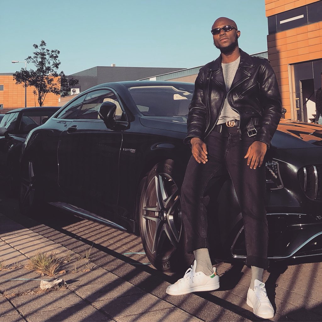 IamKingPromise's tweet photo. 1. King Promise - Abena
2. @GuiltyBeatz Ft. King Promise x @joeboyofficial - FIRE 
3. @sarkodie Ft. King Promise - Can’t Let You Go !!!  3 new videos out now!! Check them out guys 💚🙏🏾 https://t.co/AXFajEhRAo