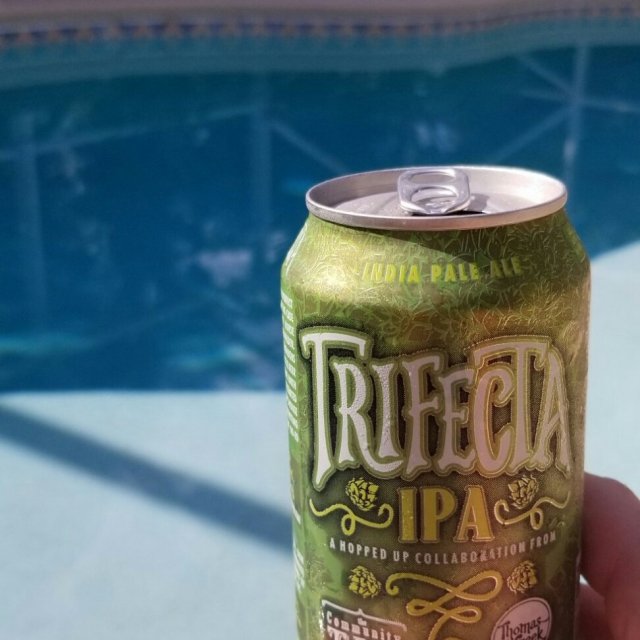 ThomasCreekBeer's tweet photo. Trifecta #IPA caught on #scandalous #craftbeerPORN
Bottles at #Catalina76 #yeahthatgreenville - Lakes and boats at Frayed Knot Grill #chapinsc #scbeer - Tap Handle at Good Food on Monford #charlottenc #cltbeer - CANS at the pool #lakemagma #florida #flabeer #craftbeer #beer https://t.co/fvaEim6Z67