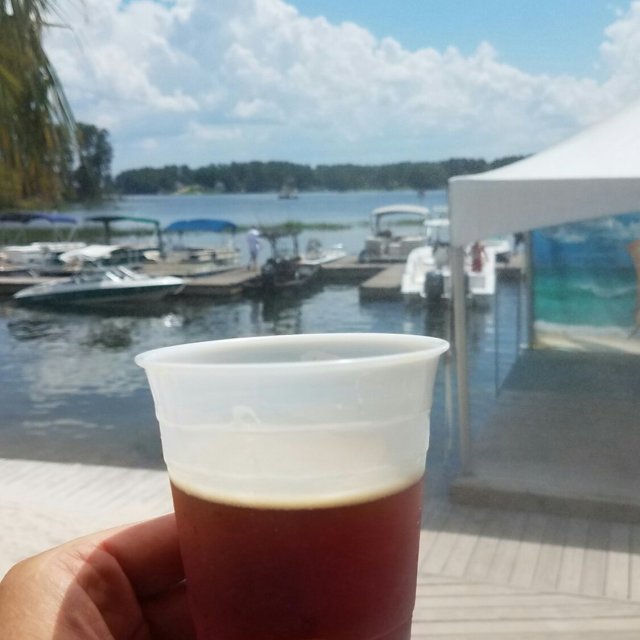 ThomasCreekBeer's tweet photo. Trifecta #IPA caught on #scandalous #craftbeerPORN
Bottles at #Catalina76 #yeahthatgreenville - Lakes and boats at Frayed Knot Grill #chapinsc #scbeer - Tap Handle at Good Food on Monford #charlottenc #cltbeer - CANS at the pool #lakemagma #florida #flabeer #craftbeer #beer https://t.co/fvaEim6Z67