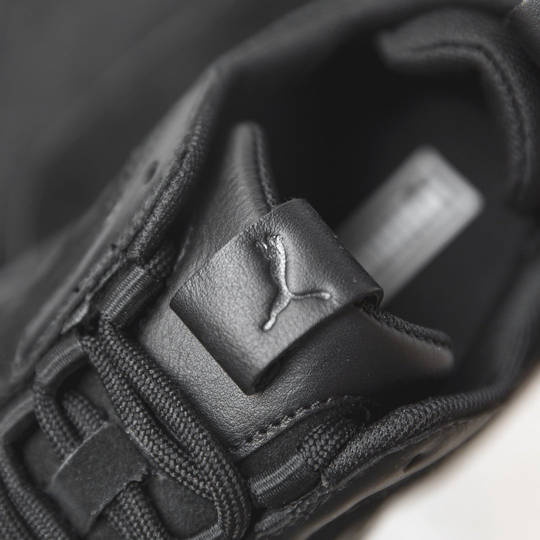 Footpatrol_ldn's tweet photo. Puma Thunder Desert ‘Black/Puma Black’ & 'B White/G Violet' | Now available online and via the app. Sizes range from UK3 - UK12 (including half sizes), priced at £110. Shop Now: https://t.co/ftHISvGEGR #puma #thunderdesert https://t.co/aWqOLK7E7y
