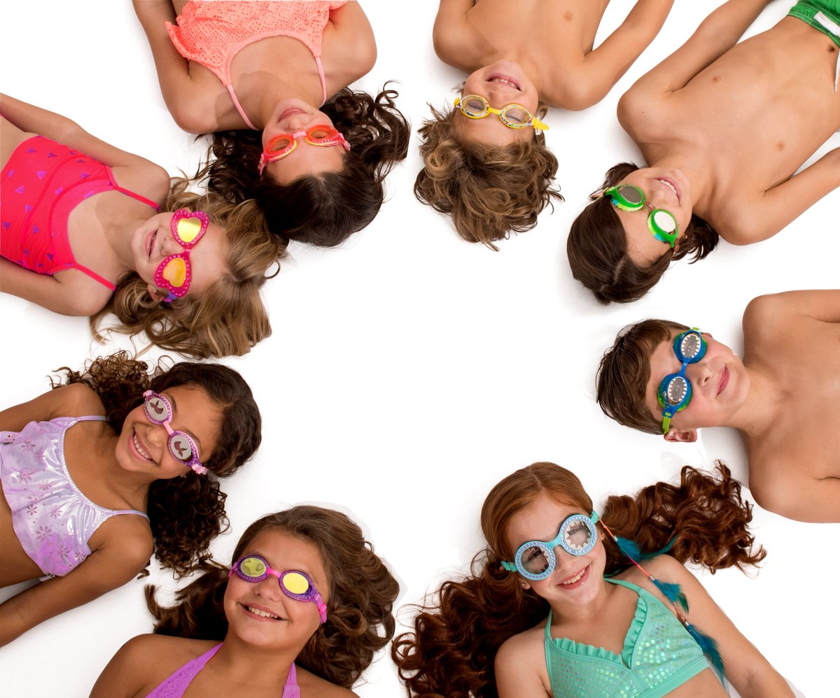 There's a Bling2o UK Swimming Goggle to suit everyone! #differentthemes #styles #girlsandboys #swimminggoggles  #bling2o #cats #dinosaurs #sharks #lashes #sparkle #gems #glitter #spikes #cars #racing #camo #robot #gaming #unicorns #mermaids #sprinkles #emoji #dreams #Donuts