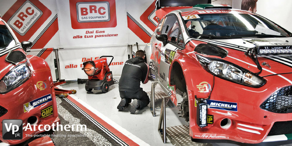 The Arcotherm Fire 25 radiant oil fired heater is ideal for 'spot' heating warehouses, workshops, industrial sheds, yards and open spaces or where suspended dust particles must be avoided. This 26kW heater is available to buy online; arcotherm.co.uk