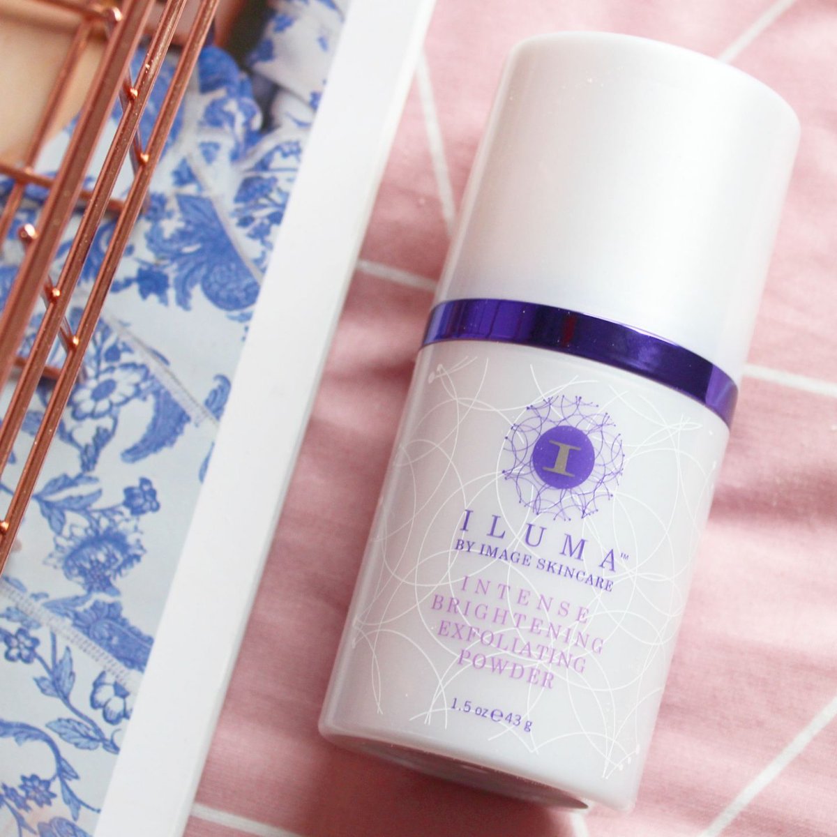 barrislaser's tweet photo. Take 20% off our Iluma Intense Brightening Exfoliating Powder that reveals even and radiant skin by fading age spots and hyperpigmentation ๐
โข
โข
โข
#imageskincare #iluma #brightskin #agelater #nothingbutimage #malasma, #sundamagedskin, #unevenskintone #skincareroutine https://t.co/VadFf5HBlh