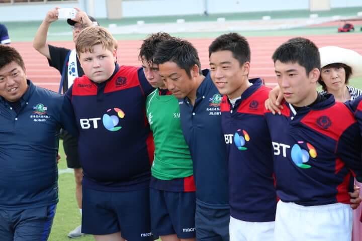 <a href="/Scotlandteam/">Scottish Rugby</a> <a href="/biglurch01/">Diane Haining</a> <a href="/dom_mckay1/">D M</a> <a href="/AlastairKellock/">Alastair Kellock</a> handshake to staff 
He is a gentleman