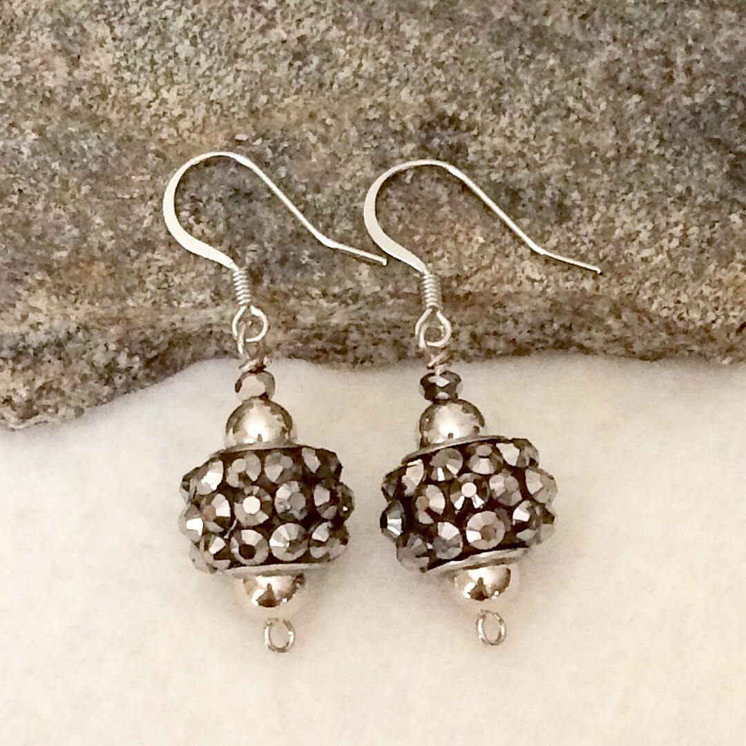 Silver Pave Dangle Earrings etsy.me/2MHR1AN #handmade #earrings #paveearrings #rhinestoneearrings #dangleearrings #dropearrings #sparkly #silverearrings #partyjewelry #weddingearrings #earringswag #earringaddict #shopsmall #shophandmade #etsy #etsyshop