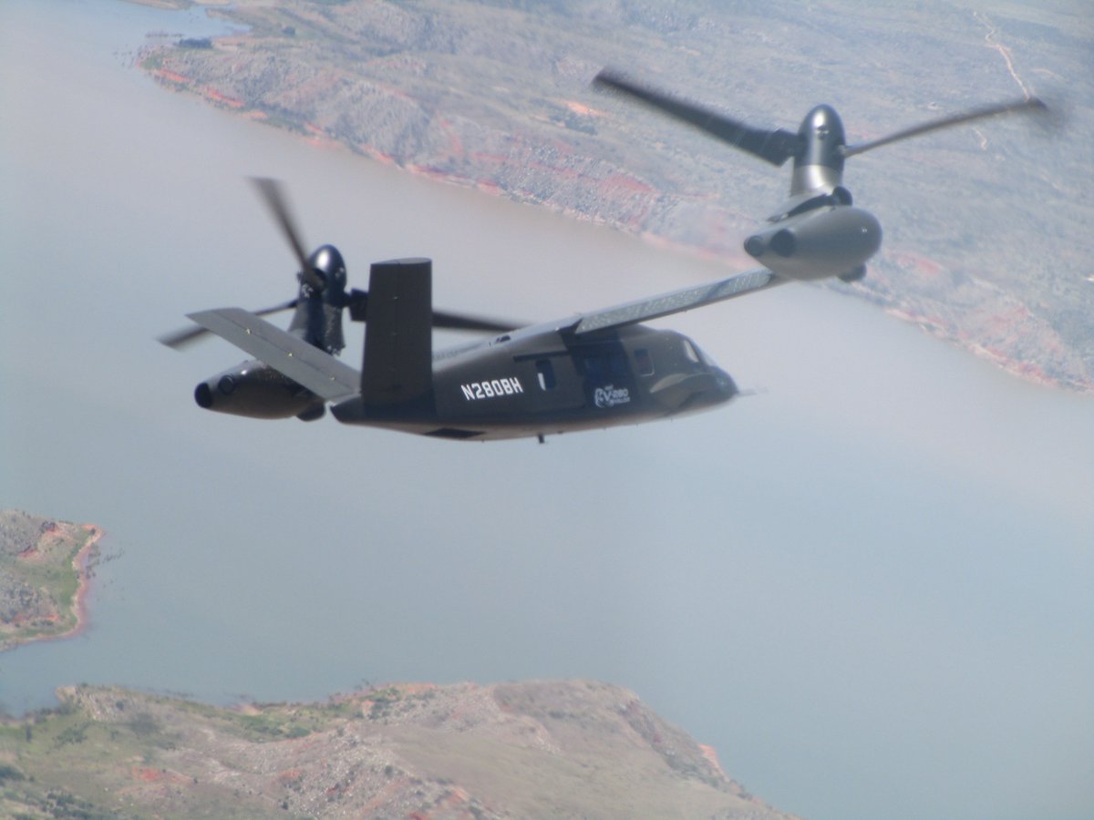 الجيش الأميركي يختار طائرة Bell V-280 Valor لبرهان التكنولوجيا  - صفحة 2 DkfUlnzUcAA3BvC