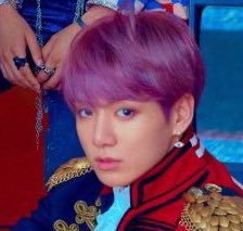 jeonglows's tweet photo. jungkook has been through more hair colours these past few months then he has for the past 5 years #LOVE_YOURSELF https://t.co/Zk77ZXQOO0