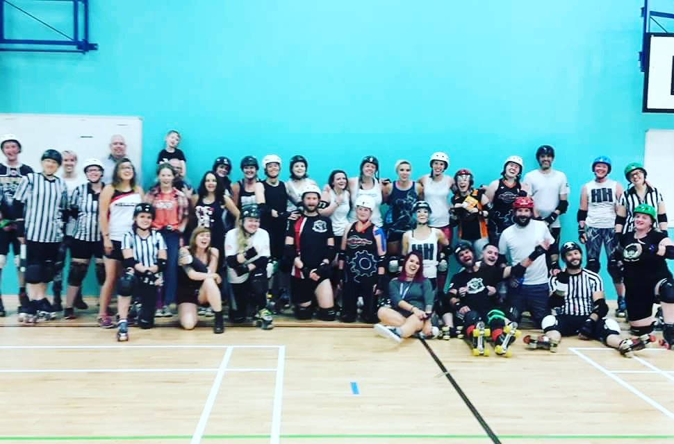 hullsangels's tweet photo. We had fun scrim times last night with friends from assorted leagues at @InhumanLeague open scrim. Sundays are better with wheely smack. Thanks for organising! #rollerderby #hullsangelsrollerderby #InhumanHo https://t.co/2it7Q4xsWJ