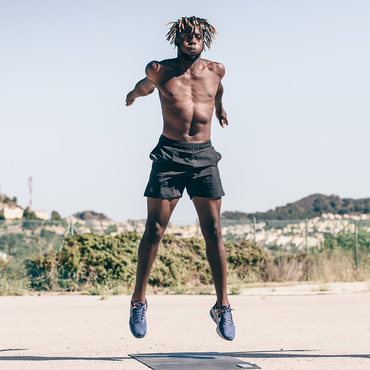 En la vida no hay atajos. Si quieres algo, tendrás que trabajártelo. 💯

#Freeletics #FreeAthlete #MotivationMonday #NoExcuses