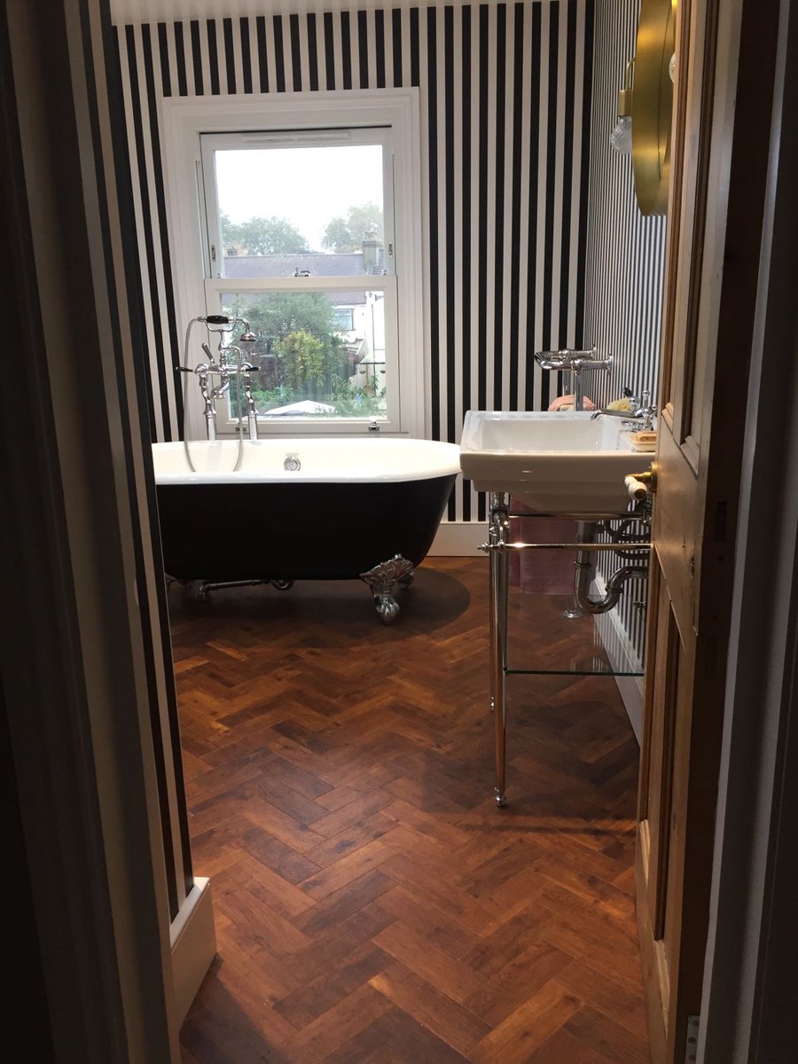 We love a before and after! #newbathrooms #renovation #renovating #westlondonplumbers #londonbuilders #westlondonbuilders #londonplumber #plumbing #building #decorating #design #bathroomdesign #london #westlondon #bathroominspo #extensions