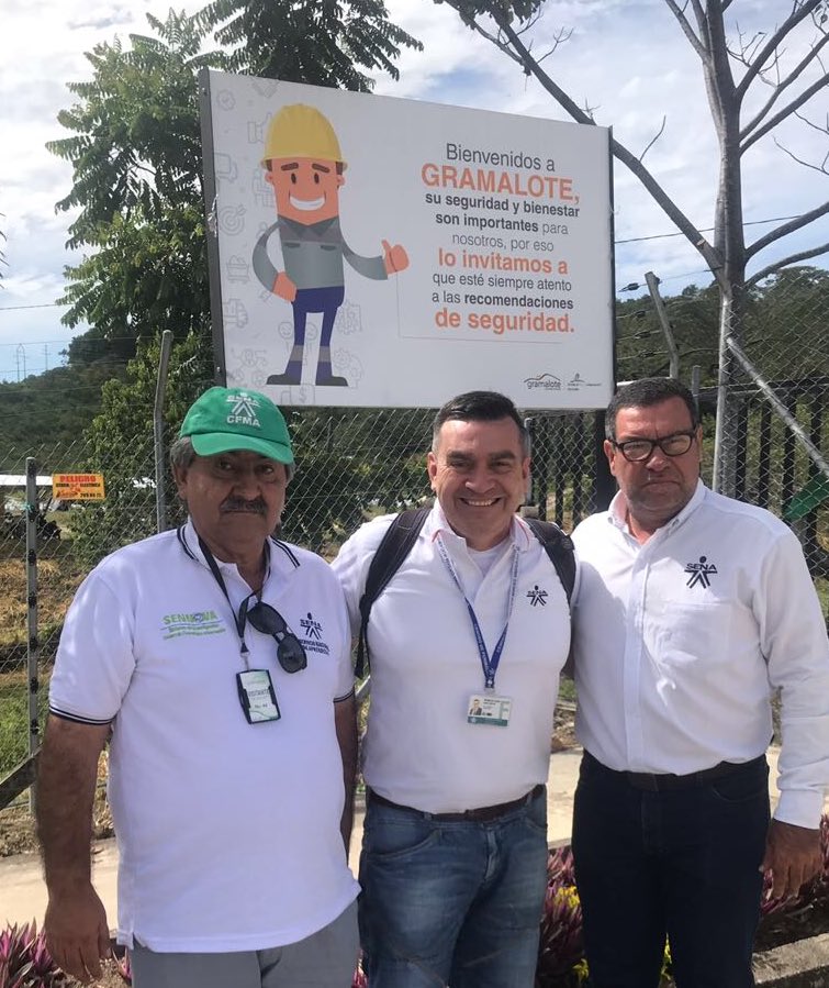 CRDFORM_SENACNM's tweet photo. Hoy con nuestro Aliado @AGAColombia en el Proyecto de Minería a Cielo Abierto más valioso para el Pais.  Nuestro @SENAComunica a través del @SenaCfma define acompañamiento y apoyo con sus Profesionales #SENAEsCalidad https://t.co/eMzV3vEUy0