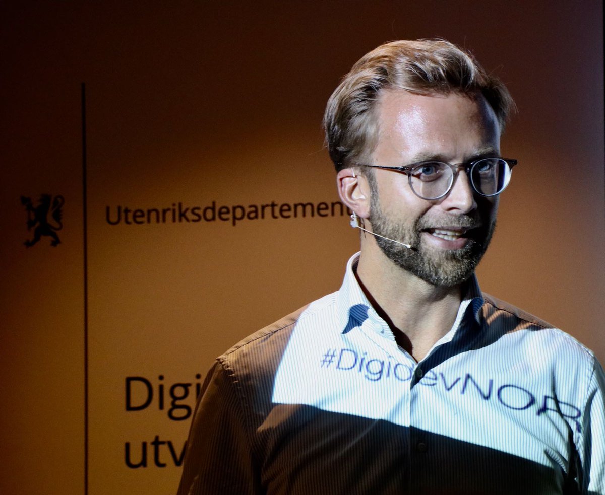 KirkensNodhjelp's tweet image. Bra med innspillsmøter for å diskutere digitalisering, @nikolaiastrup! @KirkensNodhjelp blir gjerne med! #arendalsuka #DigidevNOR