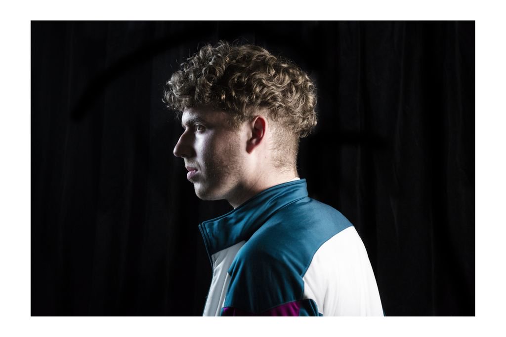 "I find images and put them together[...]I like that process because it feels like every #painting has a secret..." #maxschulze's  #exhibition #CARYATIDS is still on view in our Vertical Gallery. Read his #interview with <a href="/suzanna_Knight_/">Suzanna</a> here: goo.gl/4TETSk