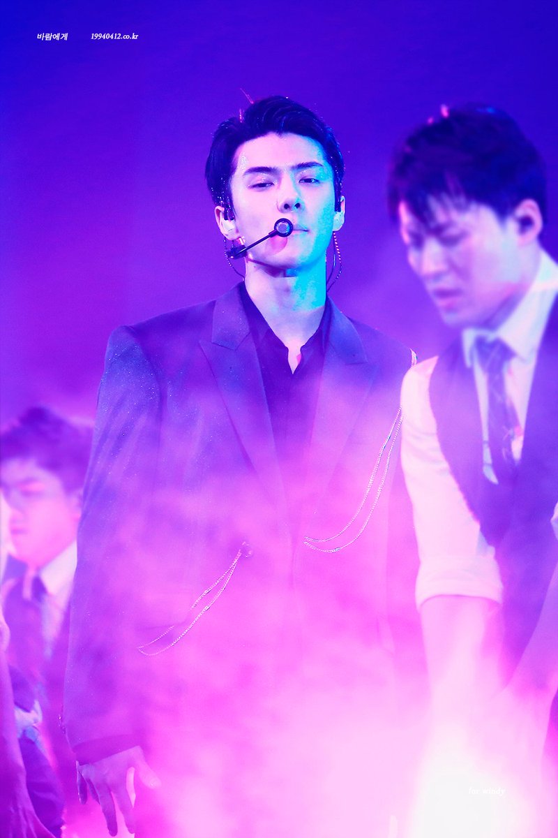 for_windy's tweet photo. 180810 The EℓyXiOn [dot] in MACAO #EXO #SEHUN #세훈
https://t.co/ASLB9O1yda
https://t.co/pFtCNRCl6S
https://t.co/oVvKdpItbm
https://t.co/hSXFl5k1rN https://t.co/czkHFRaJC3