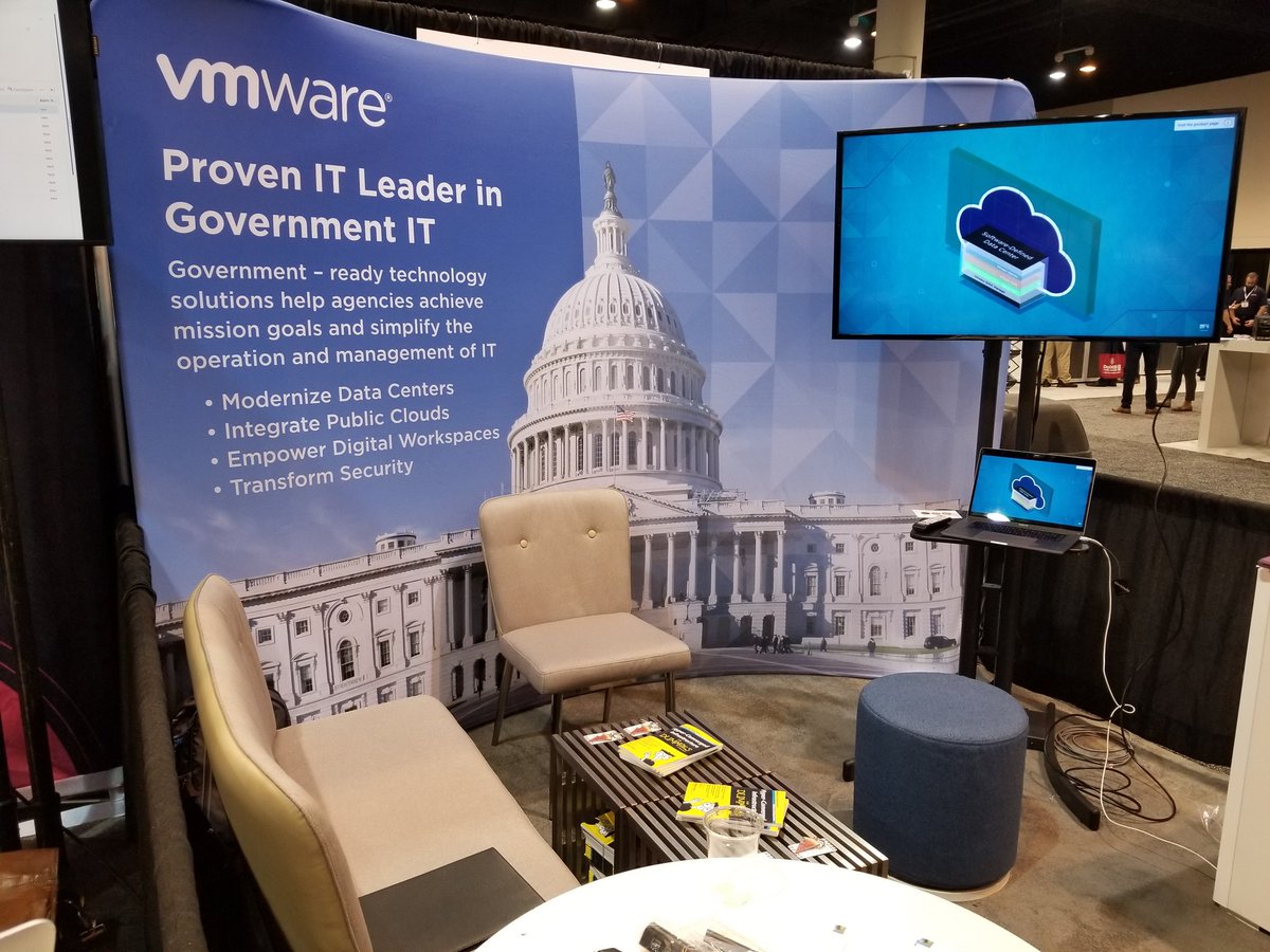 MSCalwell's tweet image. Stop by the @VMware booth at DoDIIS. Lots of discussion about the benefits of SDDC in DoD. #VMCloud #VCF  #DoDIIS18