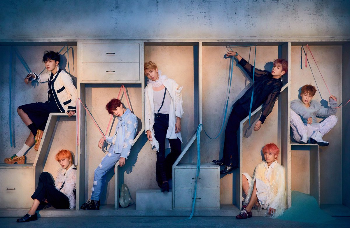 kpopinarab's tweet photo. فرقة BTS تشارك صور في غاية الجاذبية مع أسلوب ساحر وغريب وبنسخة "E" و "S" لمفهوم عودة الفرقة مع "Love Yourself: Answer"!

ترقبوا الإصدار في 24 أغسطس.

تفقدوا جميع الصور التشويقية من هنا:
https://t.co/Mv3dOOhHZA https://t.co/uC7N4IEqNz