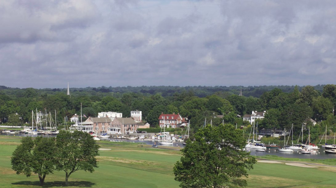 tamarluriegroup's tweet image. House at Sasco Hill - An astounding 25,000 sq ft estate commanding stunning 2.5 acres overlooking Long Island Sound at the crest of Sasco Hill Road in Fairfield CT ow.ly/Alay30lnVql Call (203) 622-0245 #FairfieldCTRealEstate #FairfieldLuxuryRealEstate #sascohill @TamarLurie
