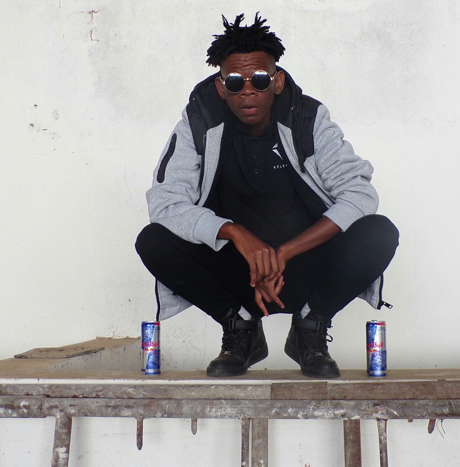 laitoneSA's tweet photo. Brand new one from myself titled Ama CheezeBoi ft Dj Slem
https://t.co/oNL1wZFcRh
Hope u enjoy it
@axle_records 
@wear_axle 😃🙌 https://t.co/UEfQuDaDOO