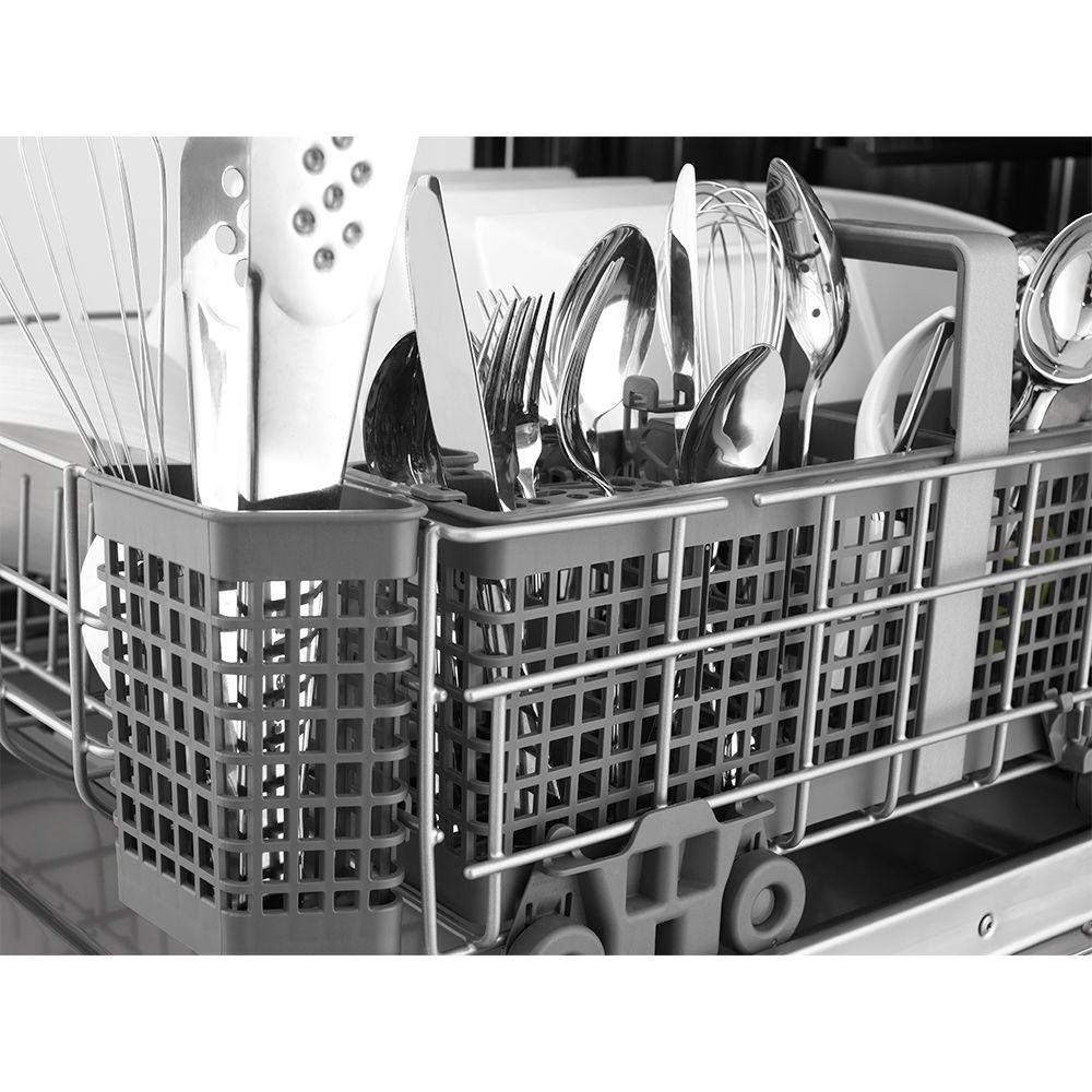 moneypit's tweet photo. Do you pre rinse your dishes and they STILL come out dirty?  Here's why! How to Load a Dishwasher and Stop Dirty Dish Do-Overs | The Money Pit https://t.co/IzaPsNZeb1 https://t.co/N03Z9oS6b3