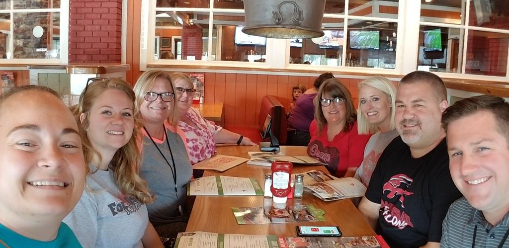 BritneyCostanzo's tweet photo. Don't be jelly! Trailblazer team bonding. #otfalcons https://t.co/GRq2jsPemM