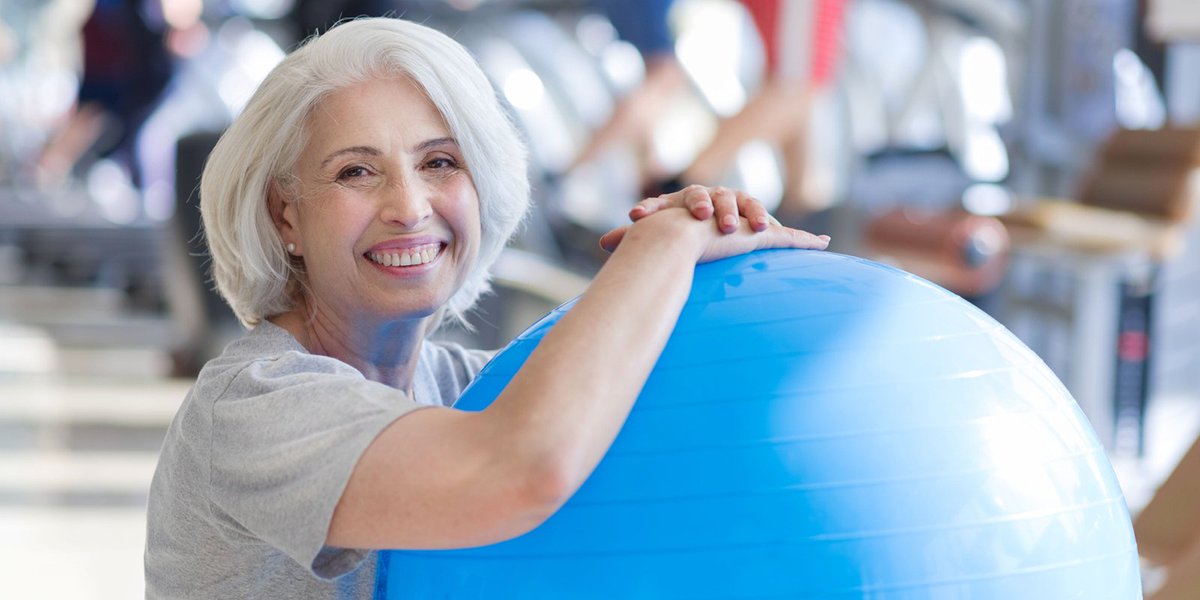 Join us this month for our complimentary #fitness demos. Members will learn skills such as proper warm ups, running, and weightlifting techniques. Check out dates today! ow.ly/XLY730l652p 
#Active
