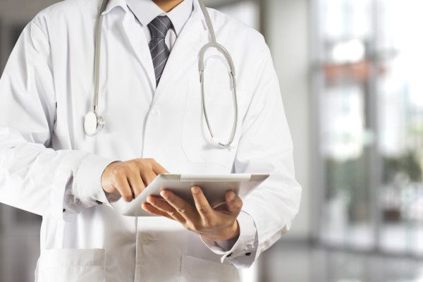 tonymisitano's tweet photo. #Technology in #healthcare is moving from mainframes to iPhones. New technologies are often first manifested in behemoth machines that may take up entire rooms, only to be miniaturized as the technology matures - https://t.co/kmyHZ3yueU via @TechCrunch https://t.co/yurzgJpTOC