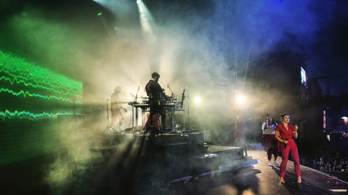 thank you Belgium! <a href="/LokerseFeesten/">Lokerse Feesten</a> 
📷 <a href="/freyagoossens/">Freya Goossens</a> and @reubengotto