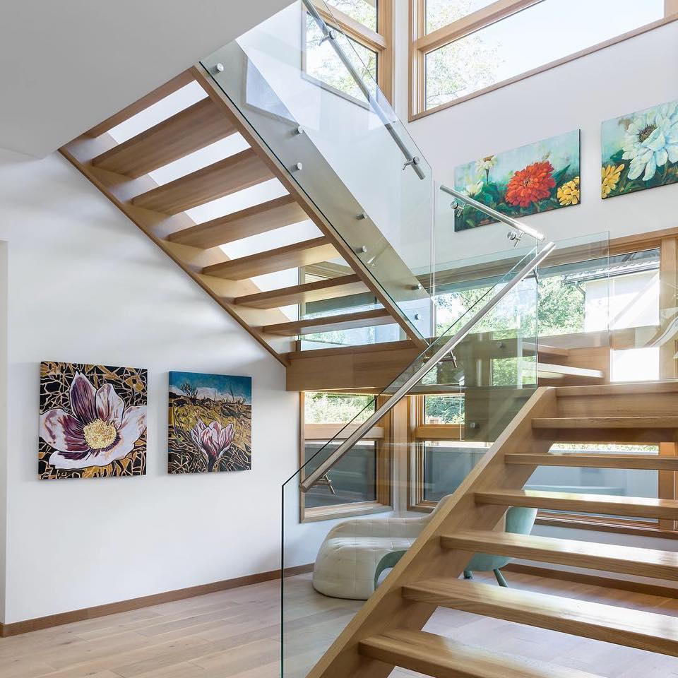 timberwestrails's tweet image. Monday shares  #calgaryluxuryliving #staircase