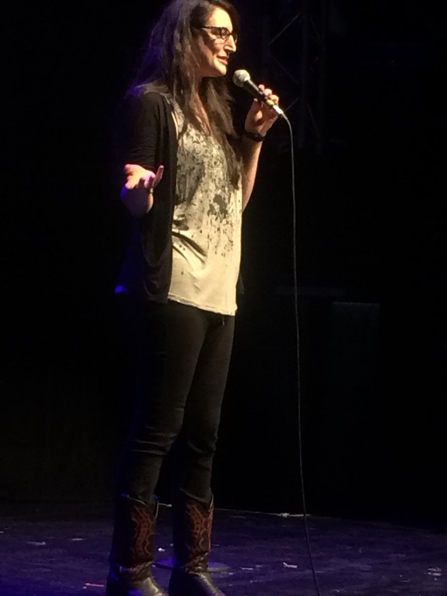 Frehdii's tweet photo. A great #Sunday night #latenlive crowd. A great #Sunday night show! Thanx all! https://t.co/tDUdG7VAad