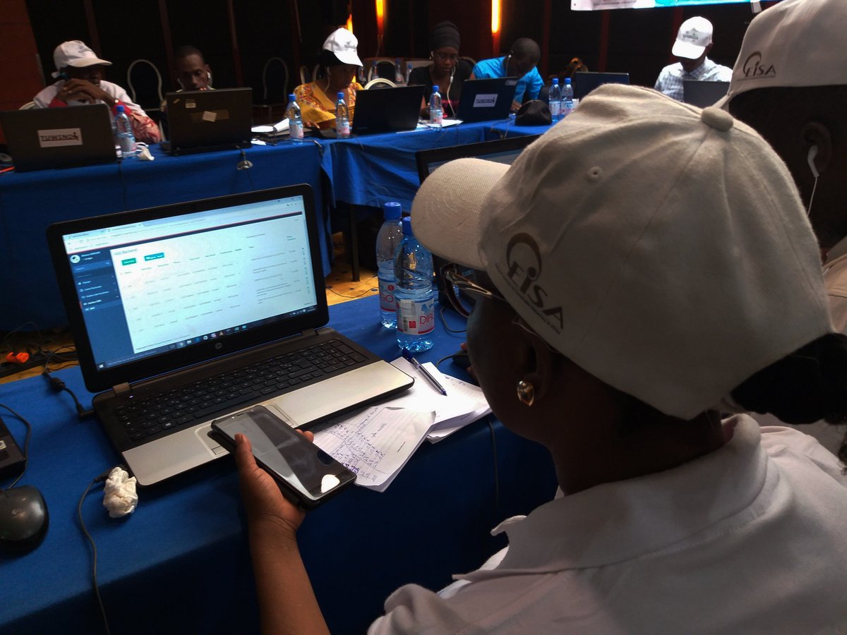 tuwindi's tweet photo. Dernière analyse des données de l'observation remontées sur la plateforme #Conqueror avec l’équipe #EVA18 pour les élections.  

#MALI18 #ANKOWOTE #POCIM @EISAfrica @OSIWA1 @UEauMali @moeuemali18 https://t.co/9kb7akwkUL